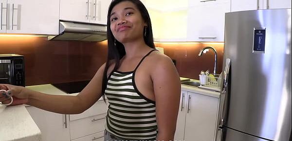  Cute Chubby Filipino Maid Facefucked Hard